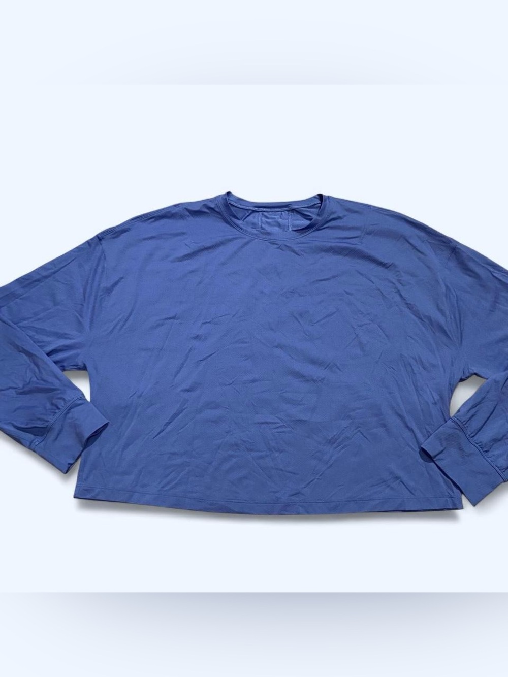 Blue lululemon long sleeve activewear top